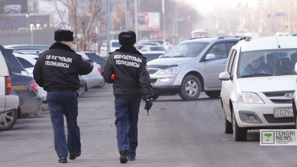 Полицейских Казахстана будут проверять на добропорядочность