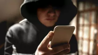 Больницу, аэропорт и детский сад "заминировали" в Костанае