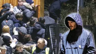 Перемахнул через забор и пожертвовал курткой. Дэвид Бекхэм скрылся от назойливых фанатов