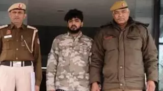 Все ради любви: работник авиакомпании сообщил о бомбе, чтобы задержать рейс с девушками