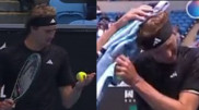 Птица "обгадила" выступление Александра Зверева на Australian Open