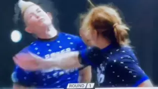 Почему это не запрещено? Нокаут на турнире по пощечинам обсуждают в сети