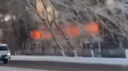 Крупный пожар в Таразе: на рынке загорелось двухэтажное здание