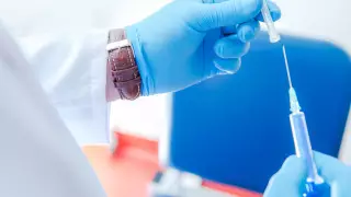 Когда начнется вакцинация против ВПЧ, рассказали в Минздраве