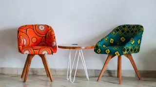 Серый и бежевый уже не в моде: интерьерные тренды 2023 года