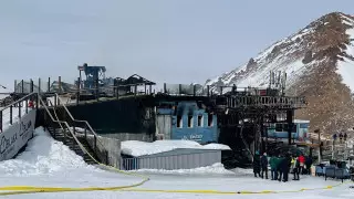 "Ничего от заведения не осталось" - сотрудник курорта "Шымбулак" рассказал, как тушили пожар