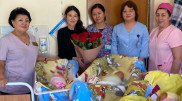 Ждала одного, а родила троих: жительница Жаркента рассказала свою историю материнства