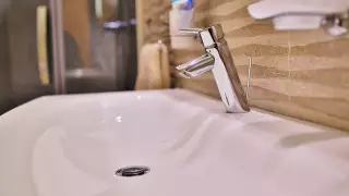 Коммунальная авария в Алматы: без воды остались дома в центре города