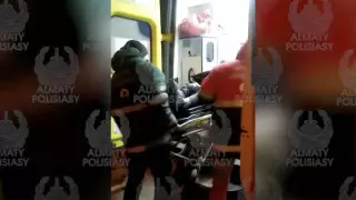 Алматинец провалился в овраг на Шымбулаке