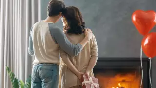 Подруги обзавидуются: топ небанальных подарков любимой на 14 февраля