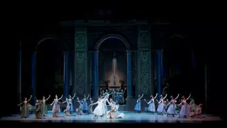1 миллиард тенге направил Halyk Bank на поддержку театра Astana Opera