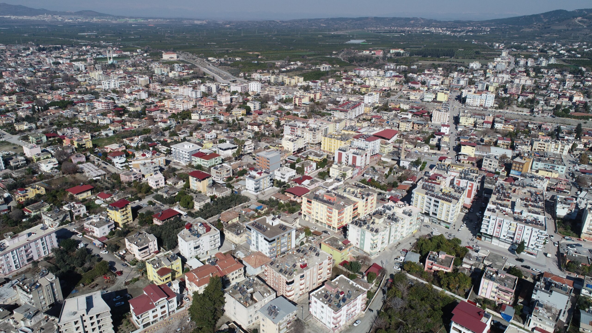 В эпицентре землетрясения в Турции нашли уцелевший город. Мэр объяснил,  почему так произошло: 13 февраля 2023 05:47 - новости на Tengrinews.kz