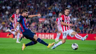 Поймали на коррупции: "Барселону" могут исключить из Ла Лиги