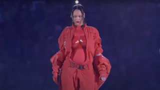 Сын Рианны впервые снялся для обложки журнала