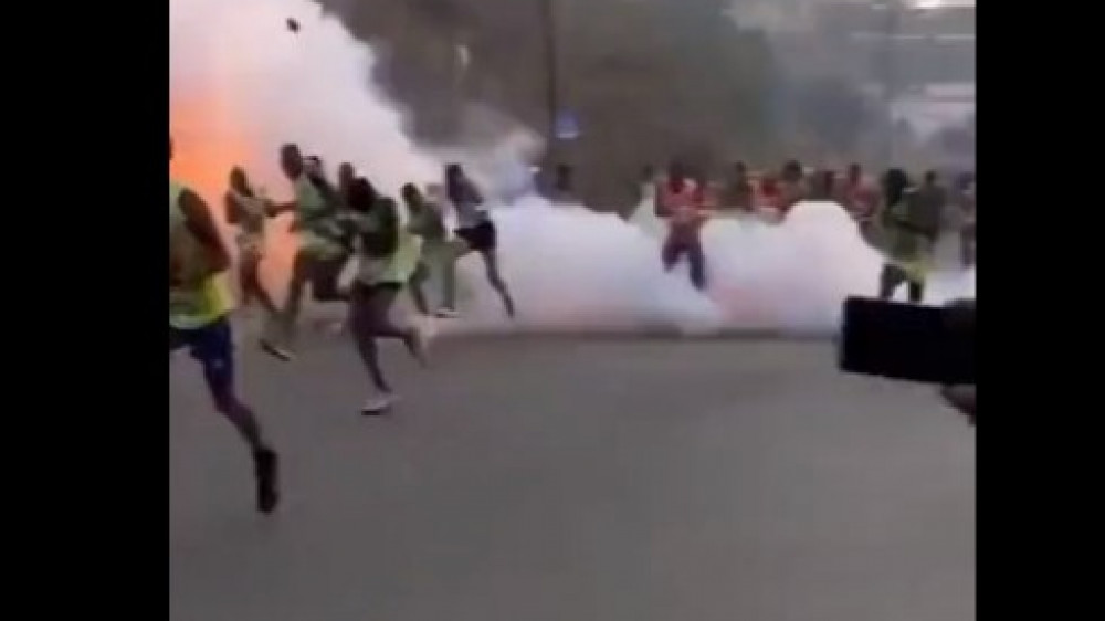 Серия взрывов произошла в Камеруне во время проведения массового забега