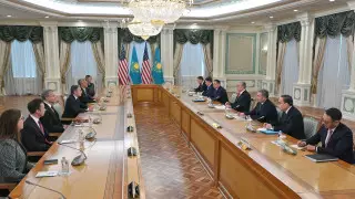 Нас связывают прочные отношения, и они будут только укрепляться - Блинкен Токаеву