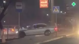 Погоня за угонщиком-лихачом попала на видео в Шымкенте