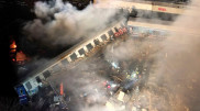 Число жертв при столкновении поездов в Греции возросло в 2 раза