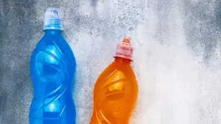 Молодые казахстанцы попадают в больницу с инфарктом после энергетиков - кардиолог