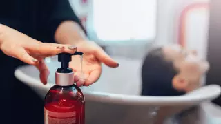 Ухаживать за волосами стало сложнее в Казахстане