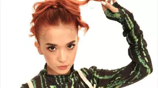 Фонограмма, кредиты и фиты - мы задали неловкие вопросы Dequine