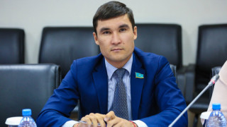 Серик Сапиев обратился к казахстанцам по поводу "травли" борца Зелимхана Мусиханова