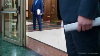 "В связи с утратой доверия". Новая причина для увольнения госслужащих может появиться в Казахстане