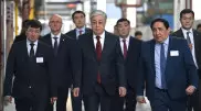 Токаев приехал на машиностроительный завод в Уральске
