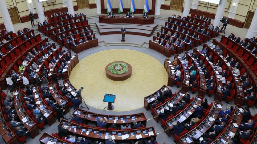 Конституцию Узбекистана хотят обновить