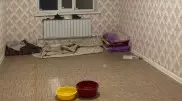 Ручьи в квартире. Мать-одиночка из Актобе пожаловалась на протекающую крышу