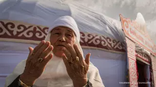 Казахстан второй год подряд признан самой счастливой страной в СНГ