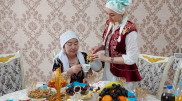 Русская келин рассказала, как ей живется в казахской семье в Атырау
