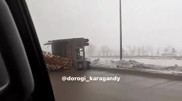 Карагандинскую трассу закрыли из-за сильного тумана