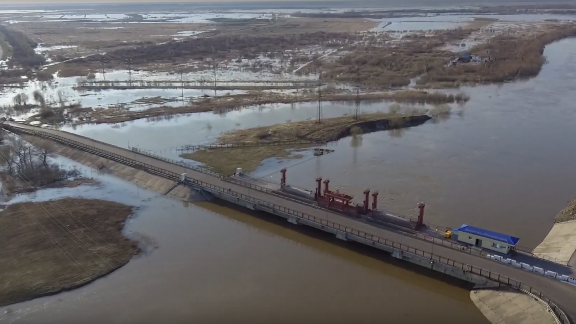 Обстановка на сергеевском водохранилище казахстан. Сергеевское водохранилище. Сергеевское водохранилище Казахстан. Сергеевское водохранилище на сегодняшний день уровень. Фото Сергеевское водохранилище.