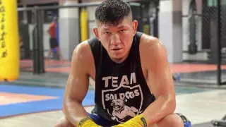 Боец Куат Хамитов резко высказался после победы сборной Казахстана над Данией