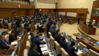 Токаев поручил транслировать заседания Парламента по ТВ