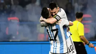 Месси устроил шоу за Аргентину после критики в Париже