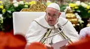 Папа римский попал в больницу