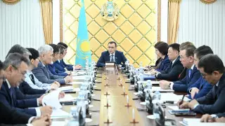 Маулен Ашимбаев: Сенат готов выполнять поставленные Президентом задачи