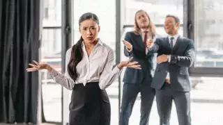 Родственники стыдят: как перестать переживать, если вы еще не женились