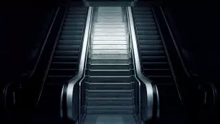 Эскалатор сорвался в ТРЦ в Астане