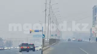 Атырау вновь окутал дым и едкий запах гари