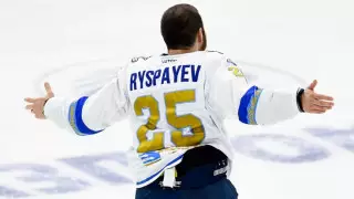 "Я вдохновлял слабых, пугал сильных". Откровения самого жесткого хоккеиста-казахстанца