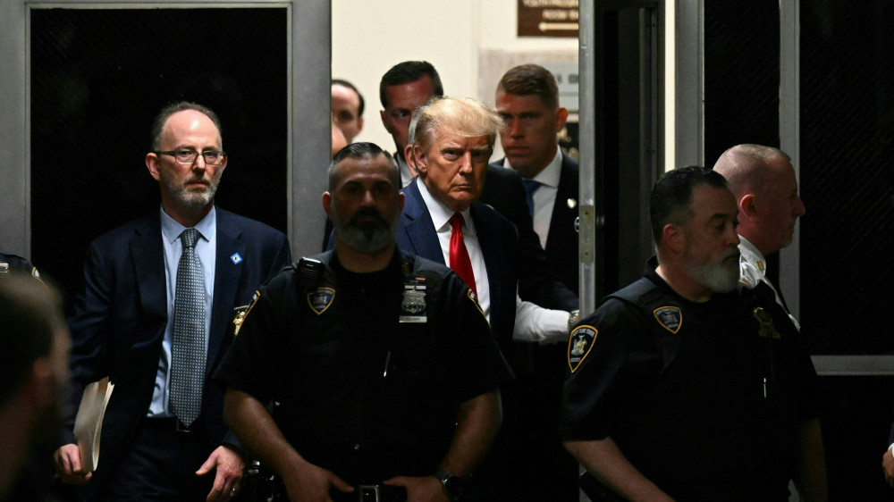 Трампу предъявили обвинения из 34 пунктов и отпустили из-под ареста