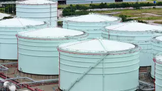 Нефтебазы проверят на предмет искусственного дефицита бензина и дизтоплива