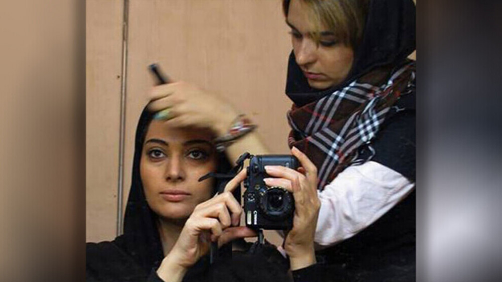 Камеры появляются в общественных местах Ирана для выявления женщин без платка