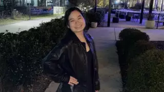 Молодая американка ищет своих родителей в Астане