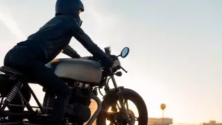 О нарушениях мотоциклистов рассказали в полиции Алматы