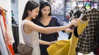 Обновляете гардероб? Стилист назвала 7 полезных шопинг-лайфхаков