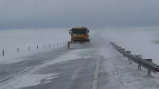 Движение ограничено на ряде республиканских трасс из-за ухудшения погоды